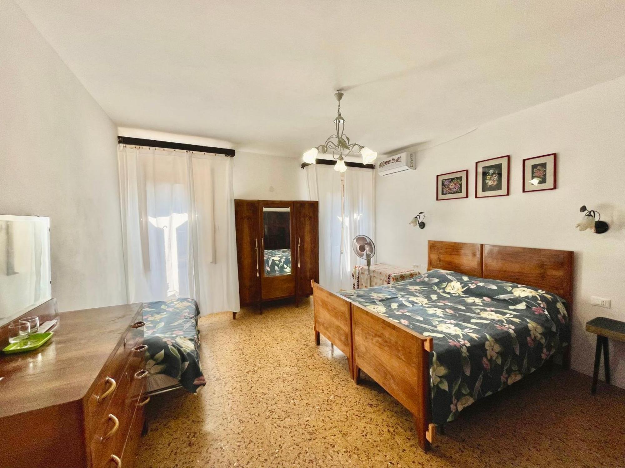L'Encanto De Luna -Una Casa Autentica Comacchiese Comacchio Eksteriør billede